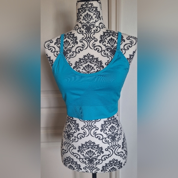 FWD XL Blue Sports Bra - Picture 1 of 3